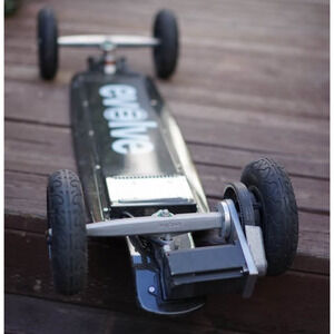 Evolve Carbon Gen 2 Electric Skateboard Longboard Single Motor Drive w/ Charger